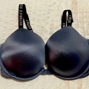 Victoria’s Secret Very Sexy Push Up Bra